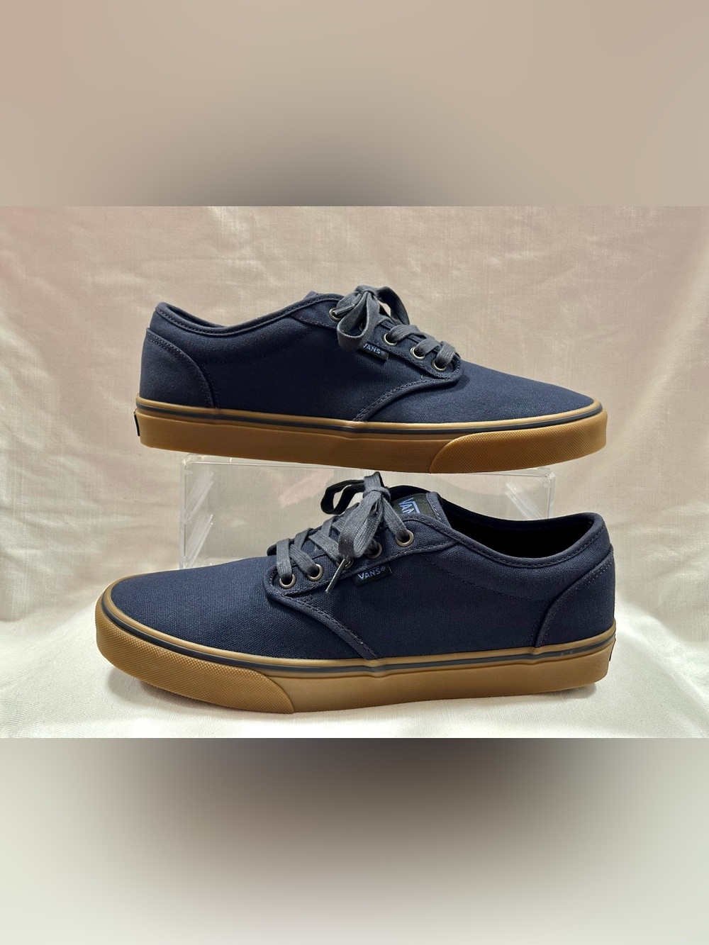 Mens Vans Atwood Navy Blue
Canvas Skate Shoes Gum Sole Sz
11
